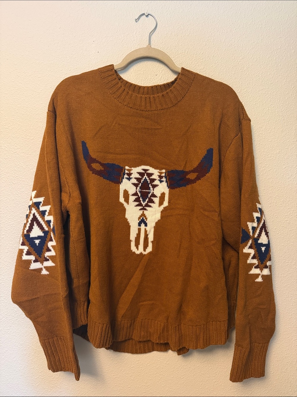 Wrangler Men's Rust Brown Crewneck Sweater with Southwestern Skull
